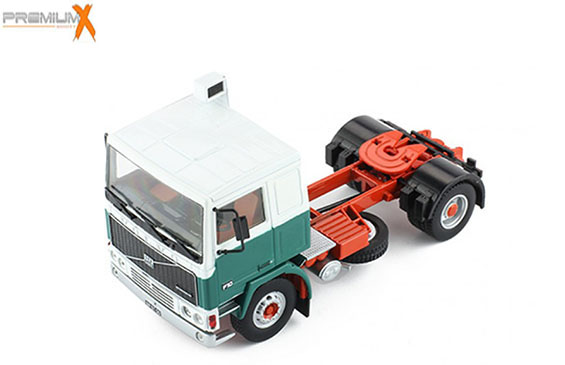 IXO 1/43 1983 Volvo F10 White/Green